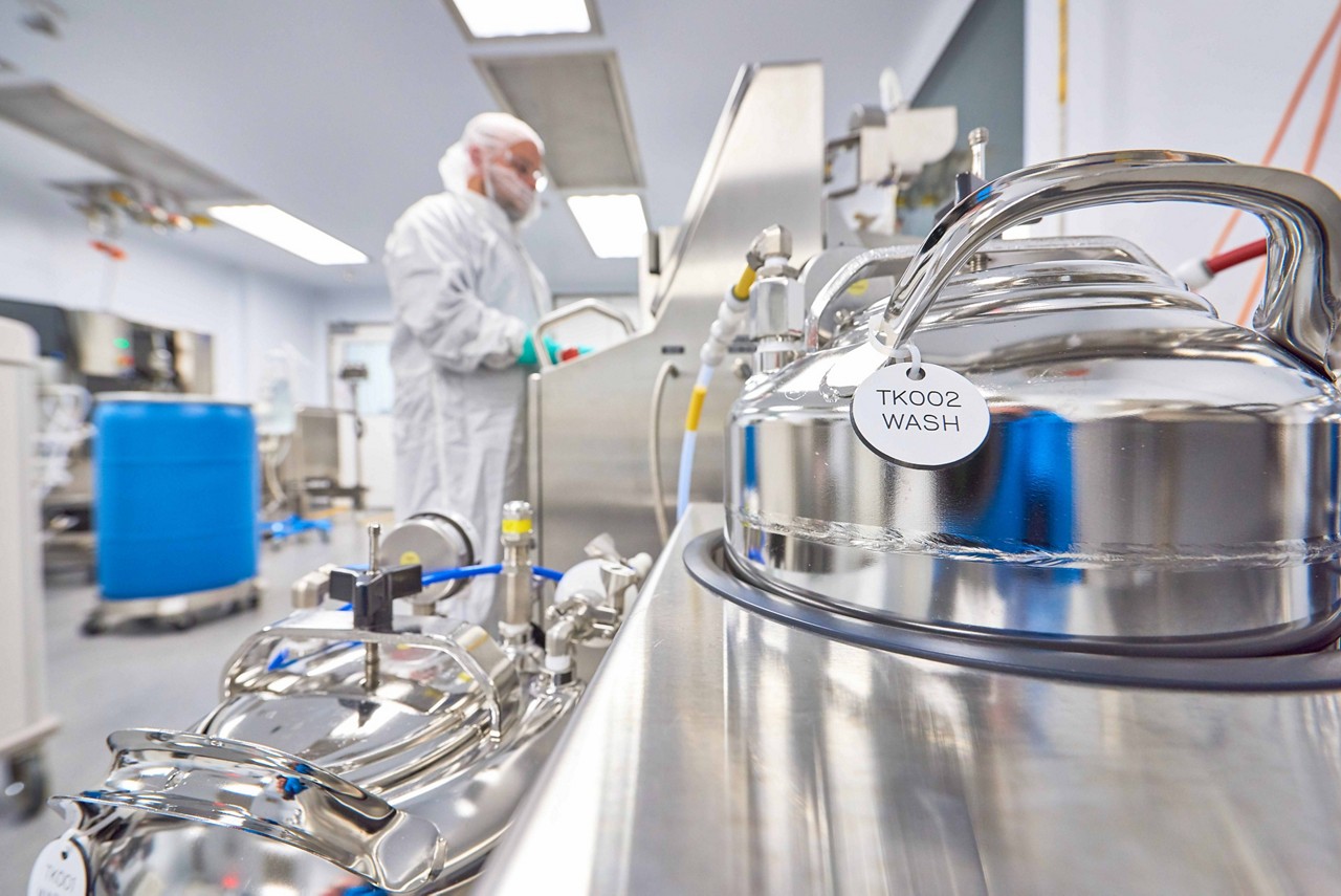 Viral Vector Services Manufacturing Capabilities - Thermo Fisher Scientific